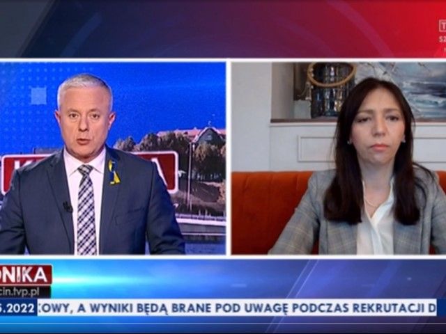 Na zdjęciu Katarzyna Łażewska-Hrycko Główny Inspektor Pracy w rozmowie z dziennikarzem TVP3 Szczecin